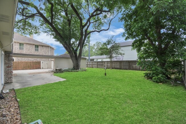 Building Photo - 12710 Barryknoll Ln