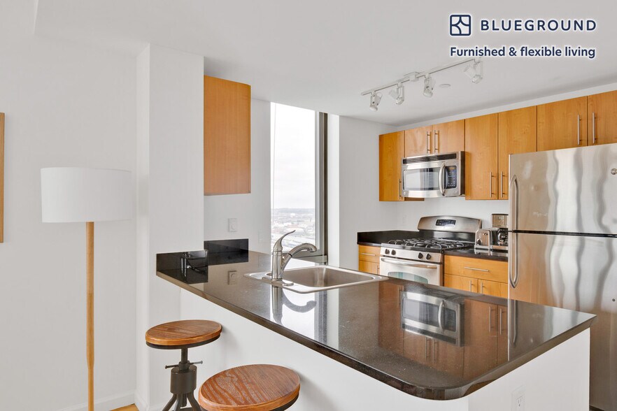 Building Photo - 4-75 48th Avenue-SI FL32-ID851