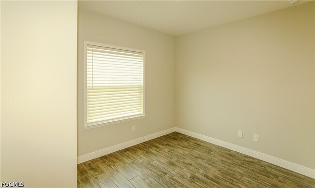 Building Photo - 8792 Cascade Price Cir