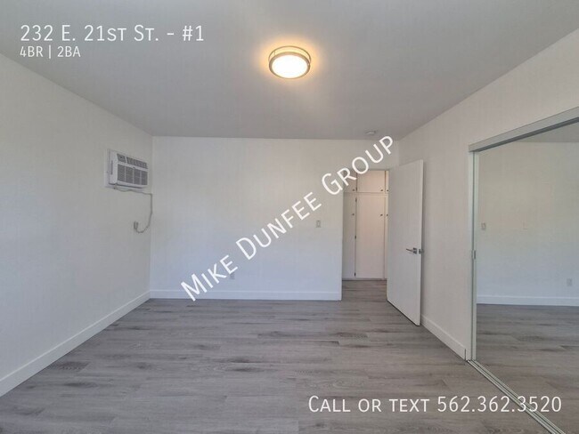Building Photo - 232 E 21st St