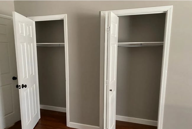 Building Photo - 2 BD/ 2 BA