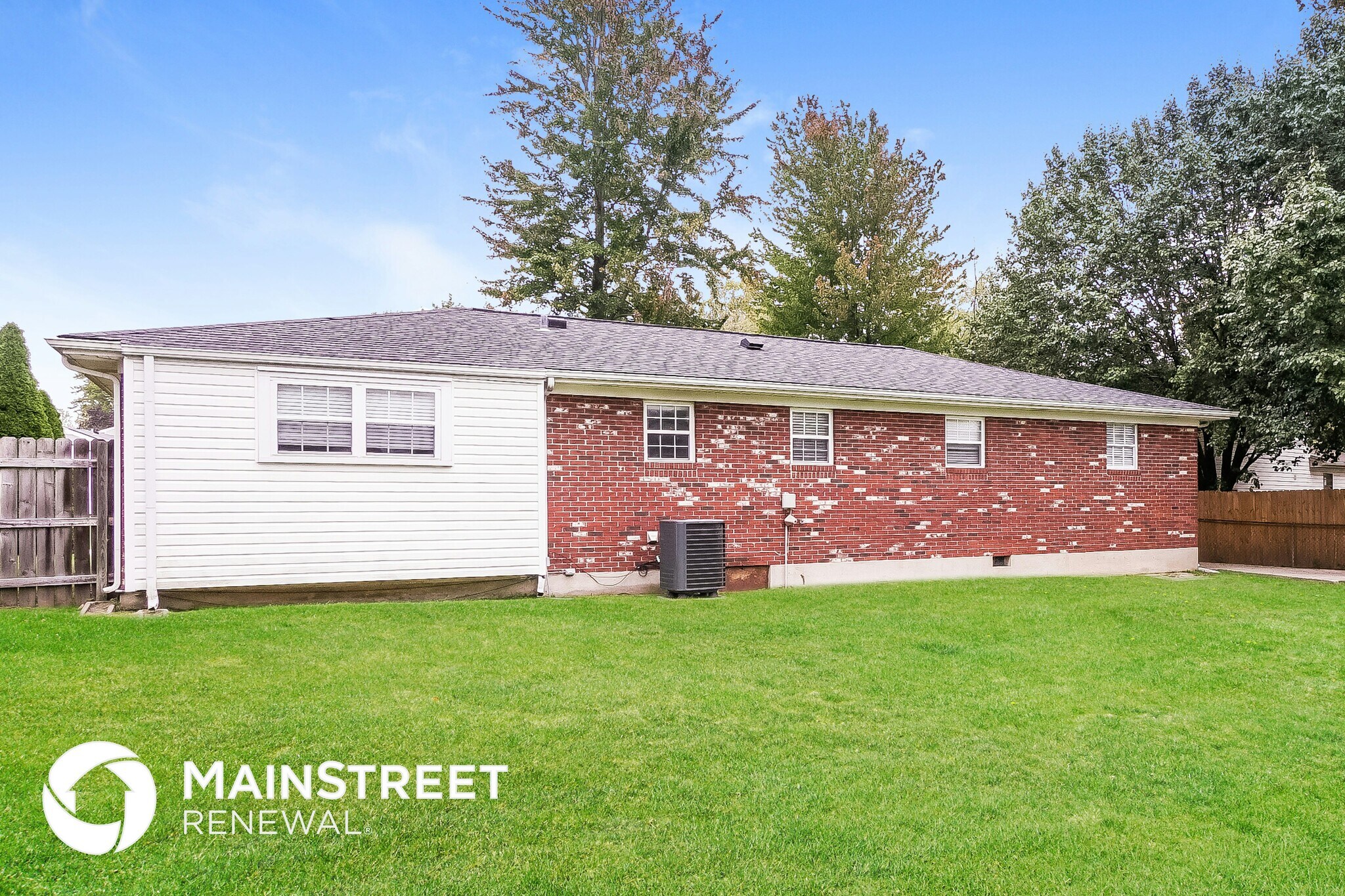 Building Photo - 7502 Stayman Way