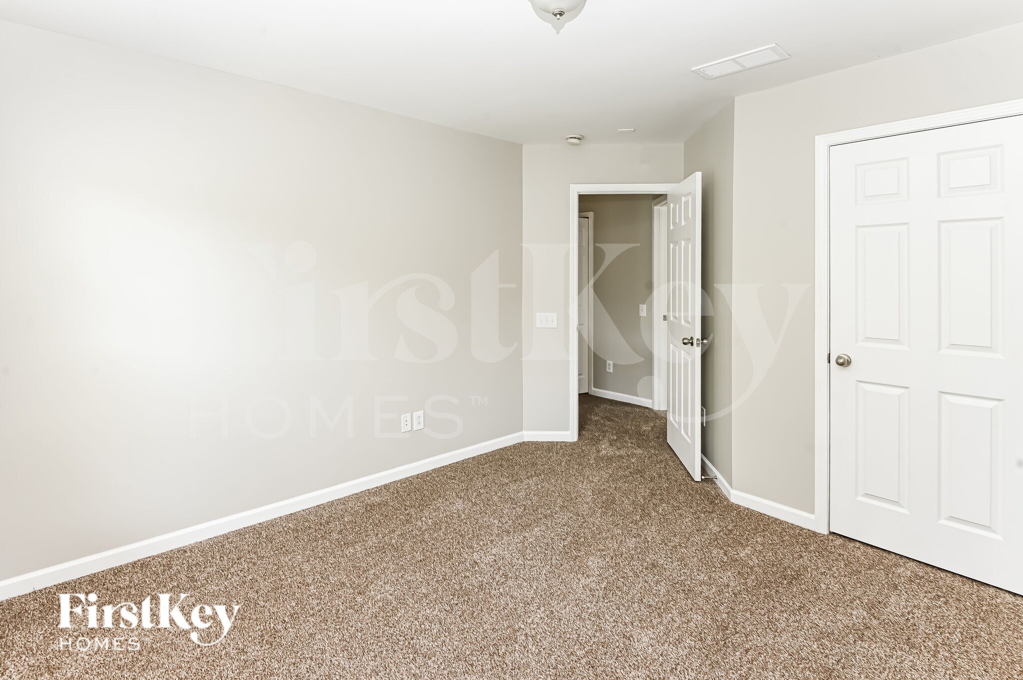Building Photo - 11259 Cypress View Dr
