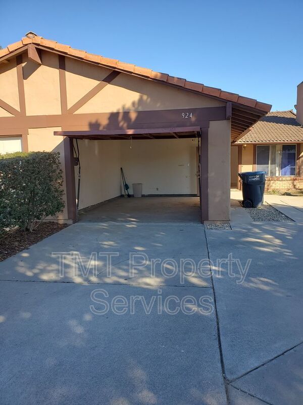 Building Photo - 924 N O St