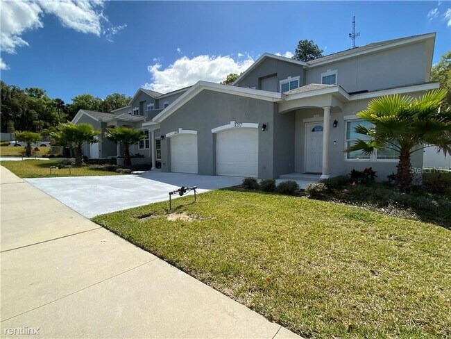 Building Photo - 3 br, 2 bath House - 1227 Teagan Way