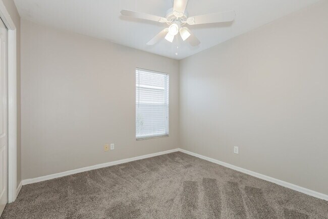 Building Photo - 7616 Bristol Park Dr