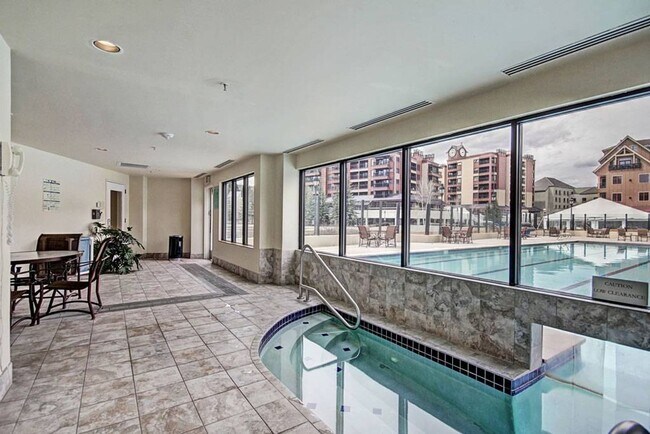 Building Photo - Move in special! Walk to Main Street and the Slopes! Amenities Abound! MOST UTILITIES Included! G...