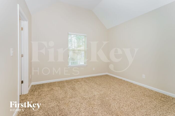 Building Photo - 284 Lossie Ln