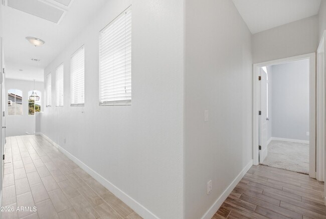 Building Photo - 4248 S Mariposa Dr