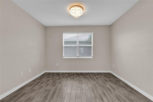 Building Photo - 6452 Sprucepine Ln