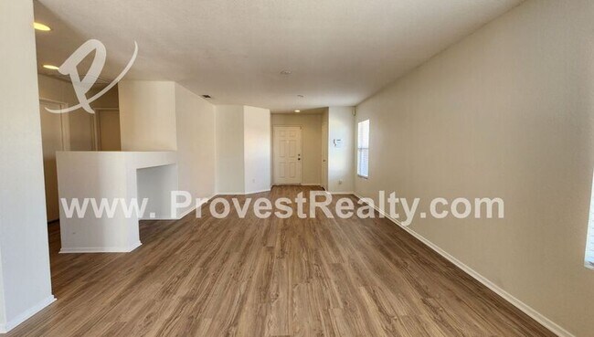 Building Photo - 14471 Queen Valley Rd