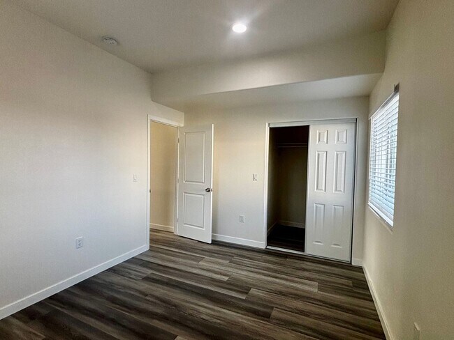 Building Photo - Newly Constructed 3 bed 3 bath ADU Located in City Heights