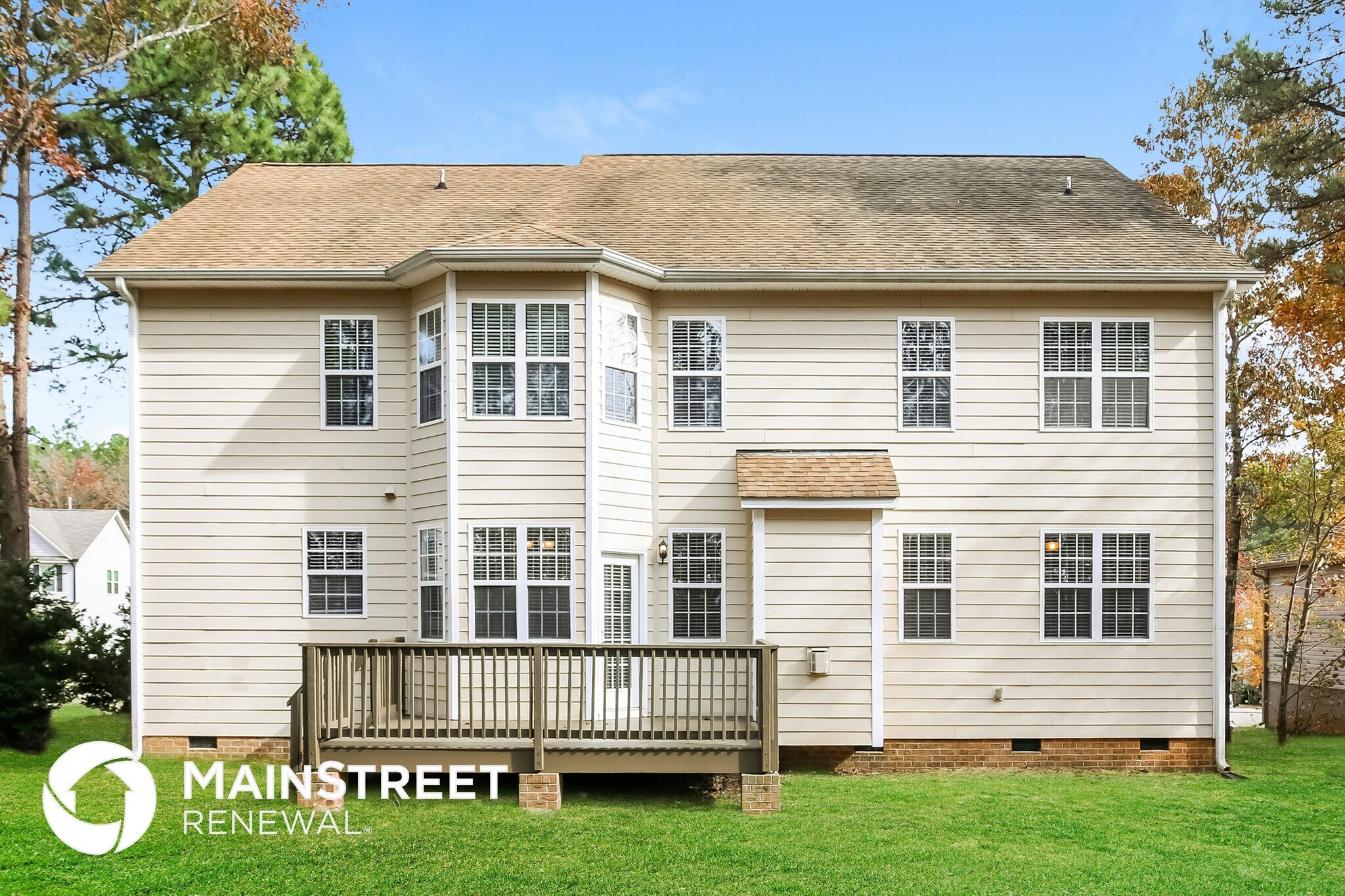 Building Photo - 165 Sutherland Dr