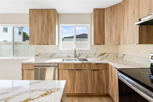 Building Photo - 503 Geneva St