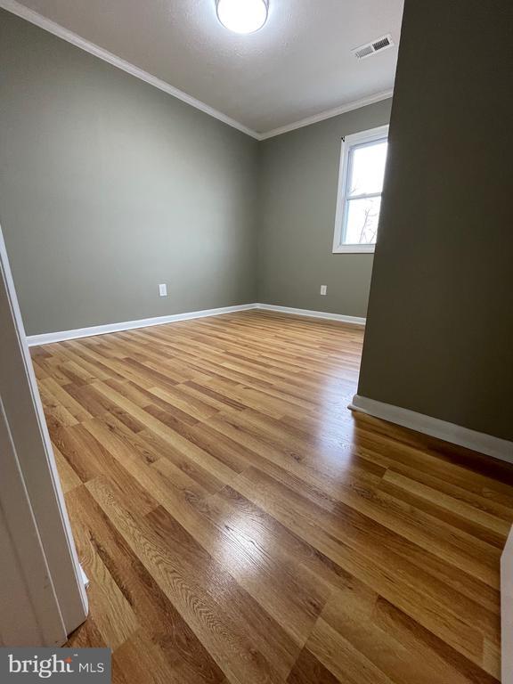 Building Photo - 136 Scott St