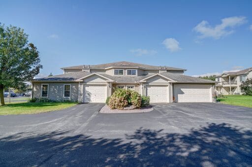 Condo-style apartment homes - 325 Henry Dr