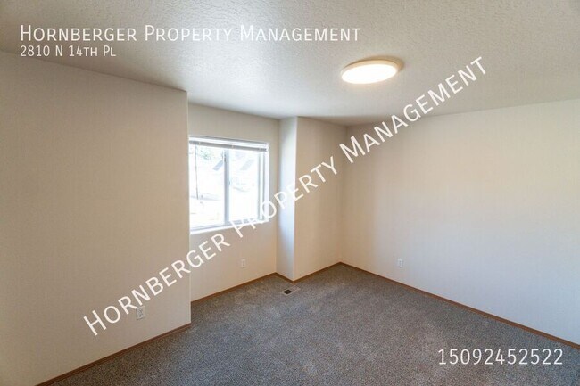 Building Photo - 2810 N 14th Pl