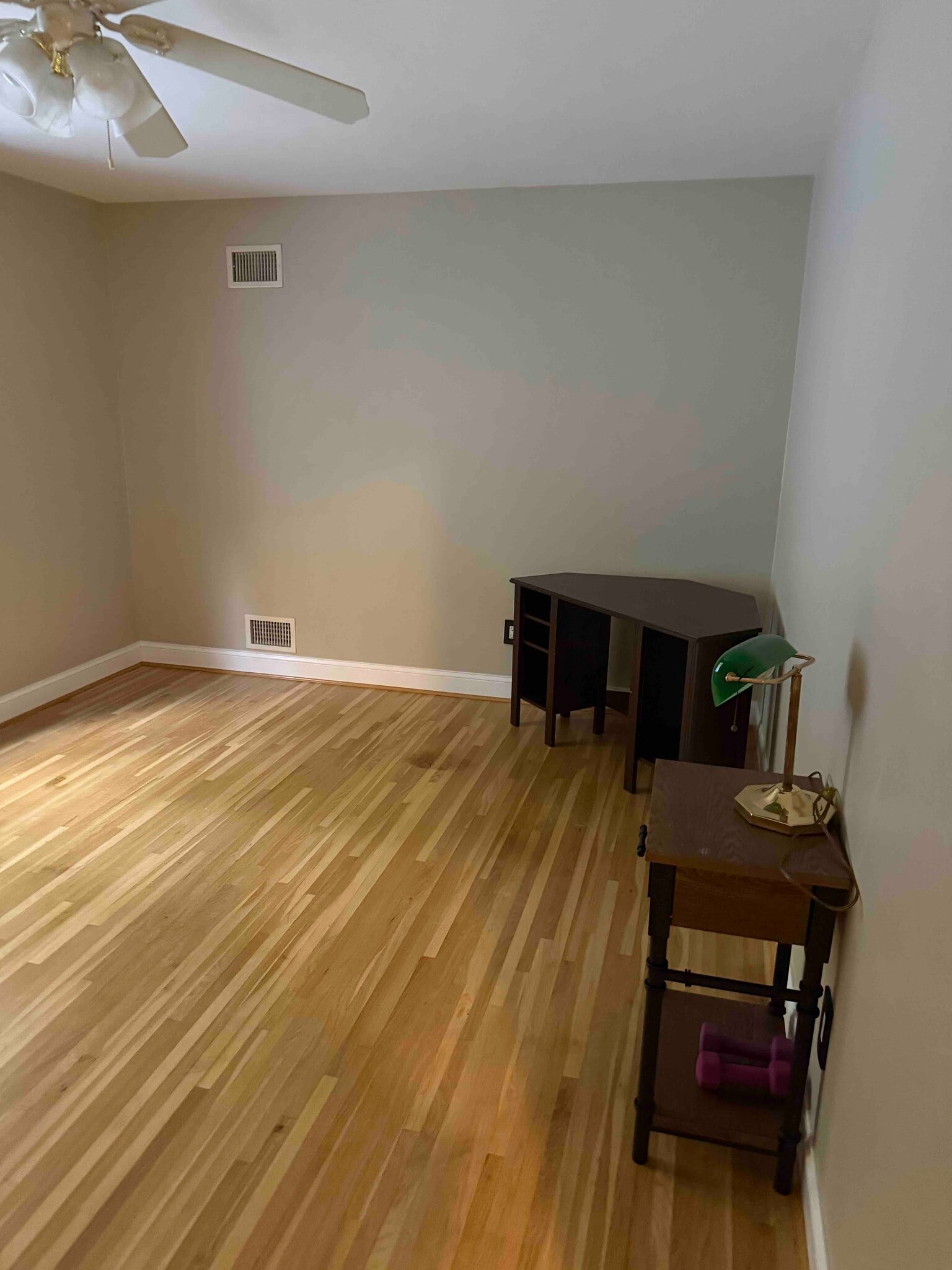 Building Photo - 251 Silleck St