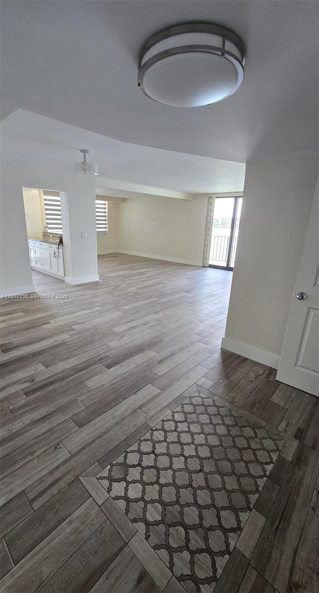 Building Photo - 18151 NE 31st Ct