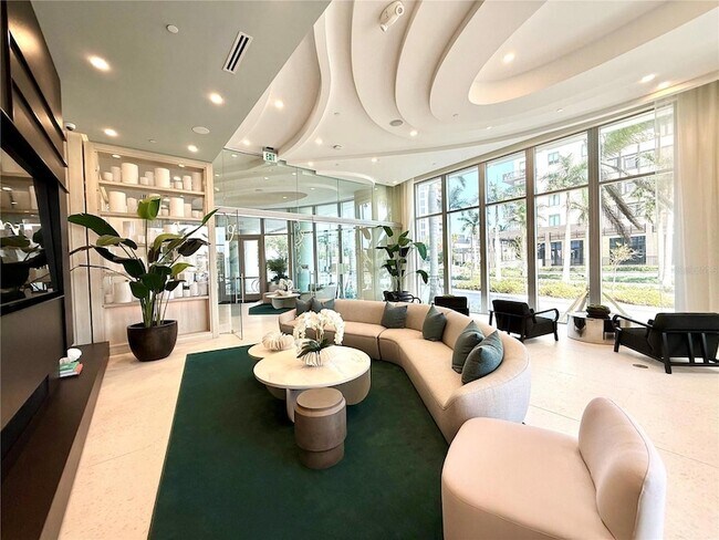 Building Photo - 301 Quay Cmn