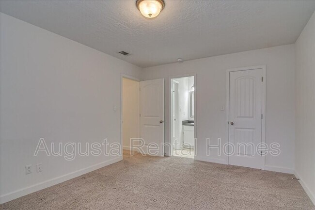 Building Photo - 4015 Wheeler Woods Rd