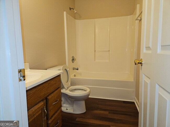 Building Photo - 1210 Beaver Creek Dr