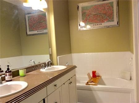 Building Photo - 5401 W 149th Plz