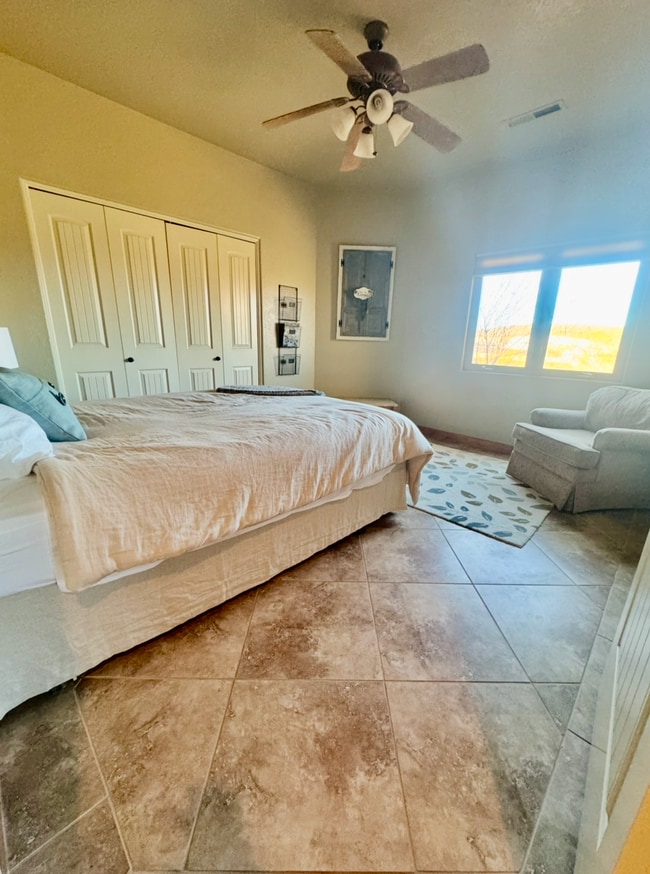 Building Photo - 3369 S 1100 W