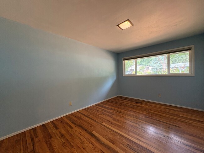 Building Photo - 3230 Onyx St