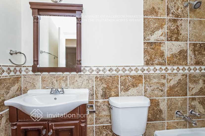 Building Photo - 7215 Franconia Dr