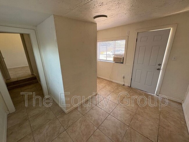 Building Photo - 38745 1/2 Campbell Dr