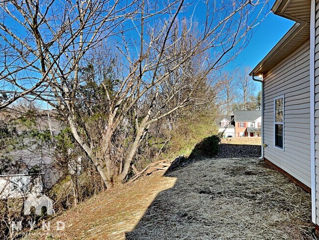Building Photo - 9611 Worley Dr