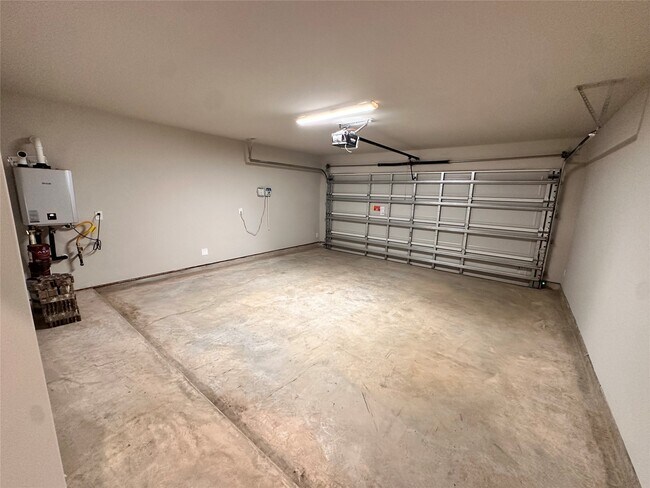 Building Photo - 20834 Wilde Redbud Trl