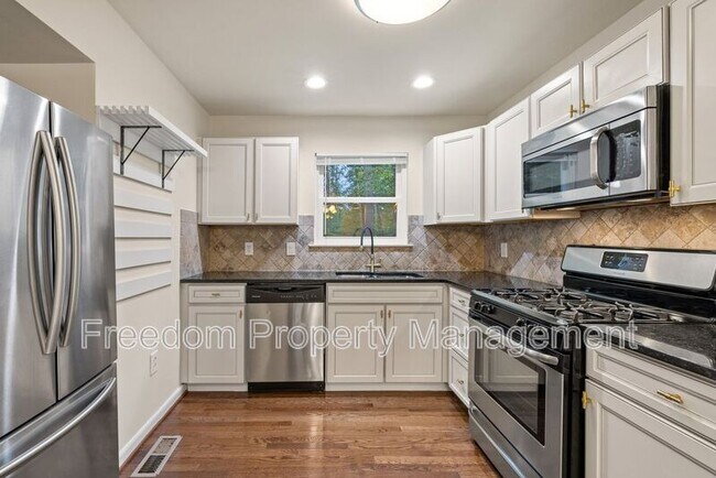 Building Photo - 5256 Sudberry Ln