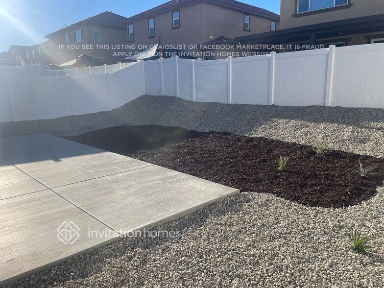 Building Photo - 2454 Gunner Ridge Way