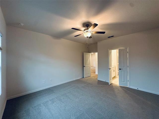 Building Photo - 606 Clover Crk Dr