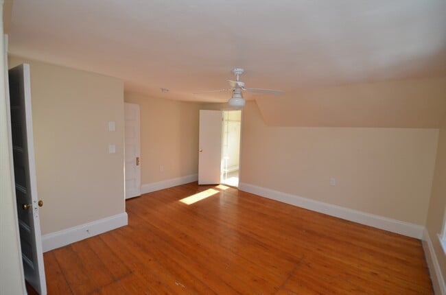 Building Photo - 39 Cleveland St