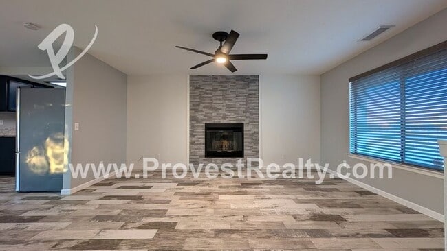 Building Photo - 10790 Sauk Rd