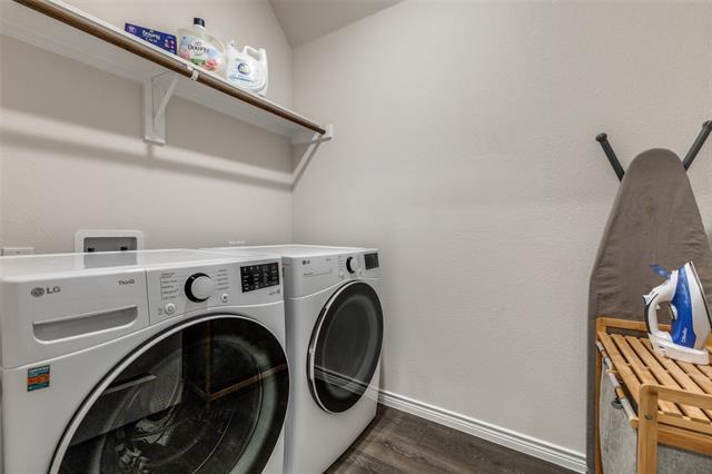 Building Photo - 2124 Steer Creek Pl