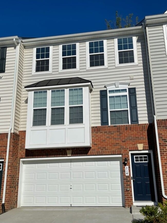 Building Photo - 314 Landing Dr