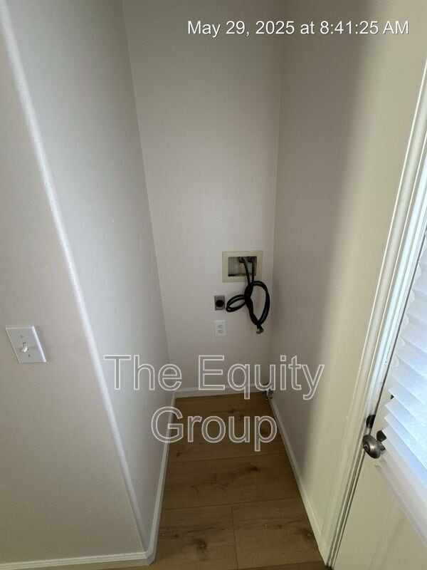 Building Photo - 322 S Crespi Ave