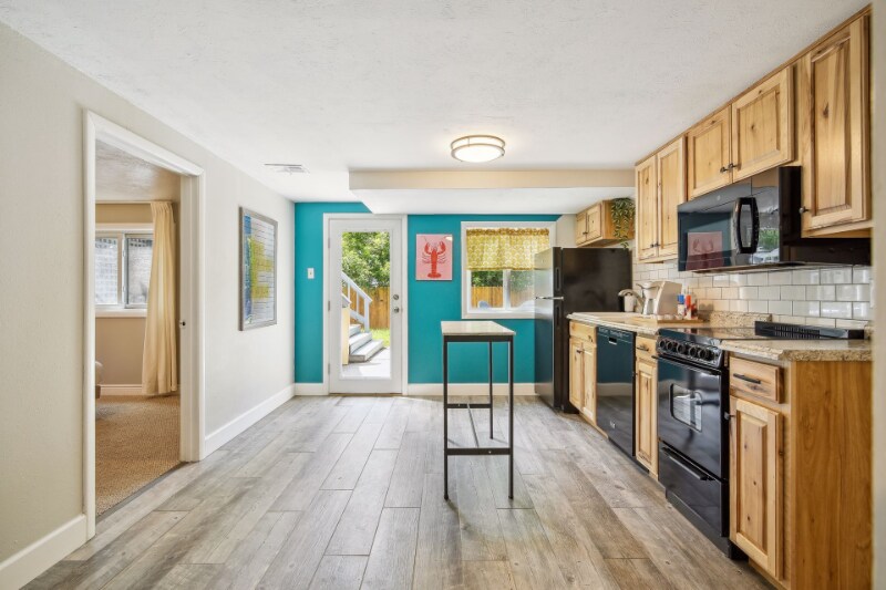 Building Photo - 8694 W 67th Pl