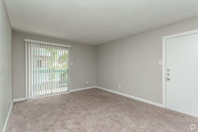 Building Photo - 1 bedroom in Dallas TX 75215