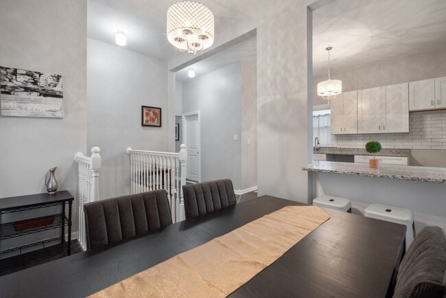 Building Photo - 5944 S Princeton Ave