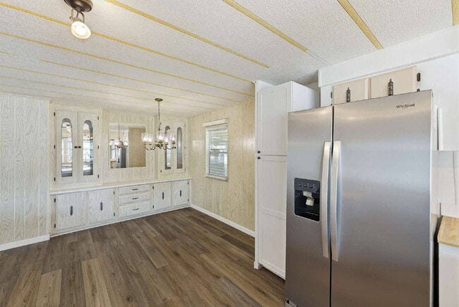 Building Photo - WEST WINDS ESTATES 55+ COMMUNITY