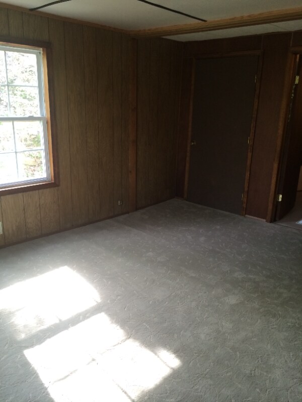 Building Photo - 472 Shirktown Rd