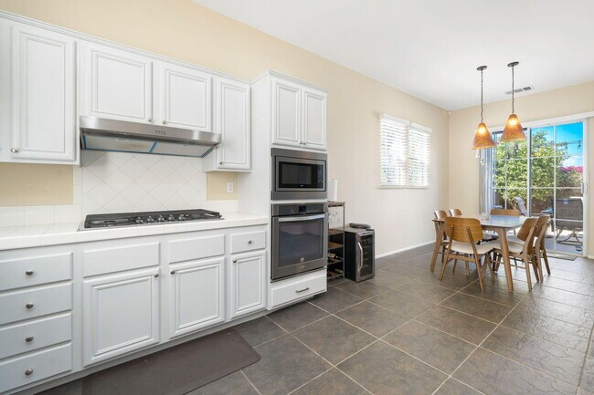 Building Photo - 79700 Desert Willow St