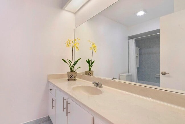 Building Photo - 5119 Minto Rd