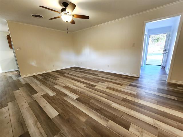 Building Photo - 1401 E Sherman Dr