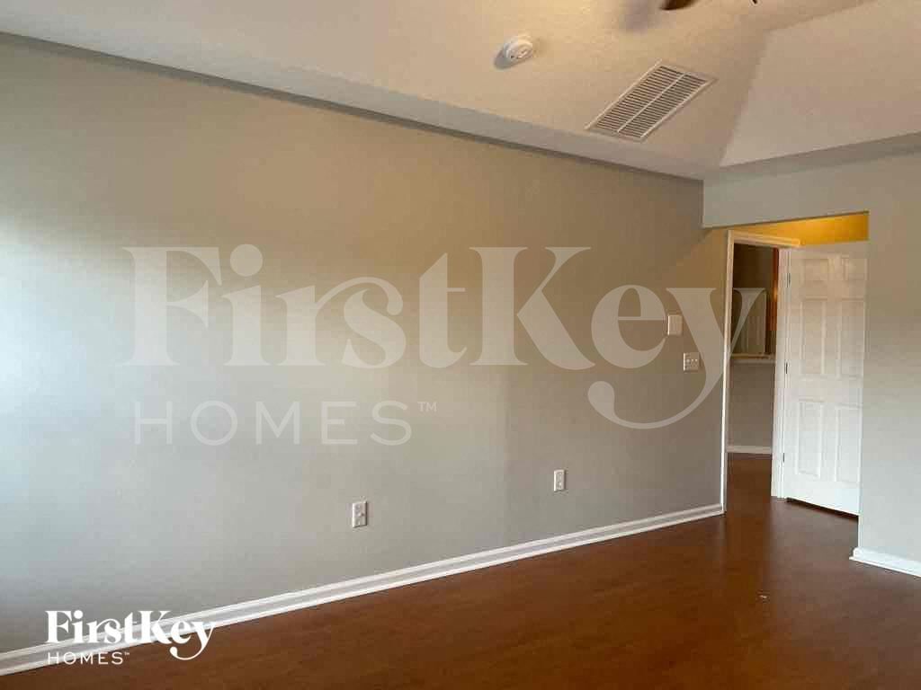 Building Photo - 2825 Eagle Preserve Blvd